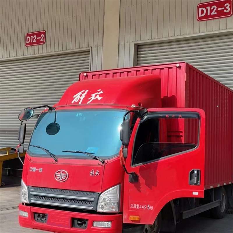 兰坪县阿拉尔市物流专线：大件快运与进仓出口的高效之旅